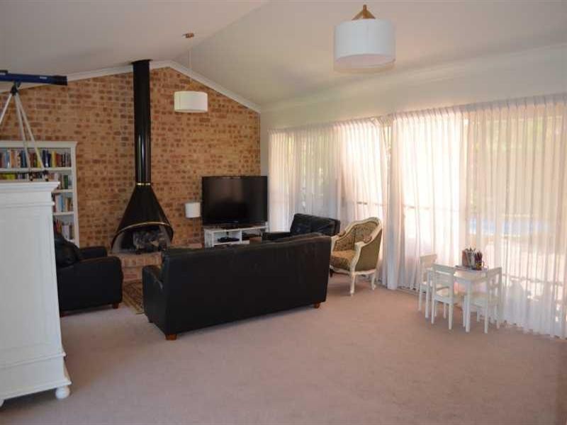 4 Hermosa Street, Mountain Creek QLD 4557