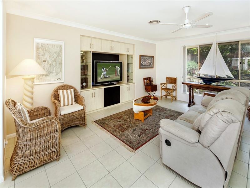 2 Royal Drive, Buderim QLD 4556