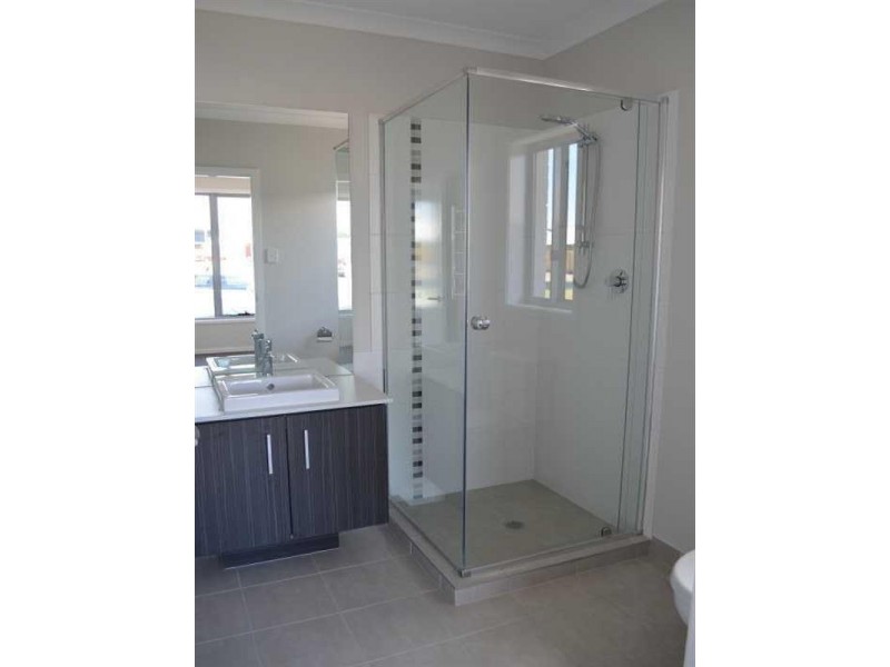 37 Sweetlip Circuit, Mountain Creek QLD 4557