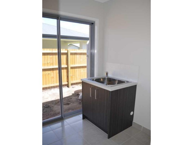 37 Sweetlip Circuit, Mountain Creek QLD 4557