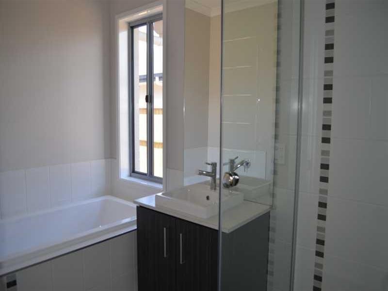 37 Sweetlip Circuit, Mountain Creek QLD 4557