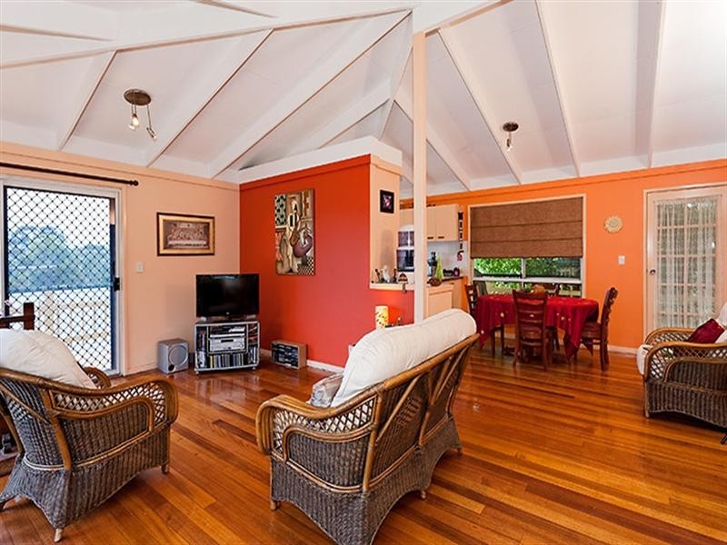 14 Barnes Drive, Buderim QLD 4556