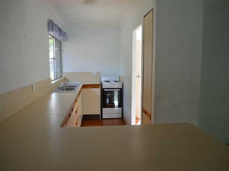 29 Tarwarri Crescent, Mooloolaba QLD 4557