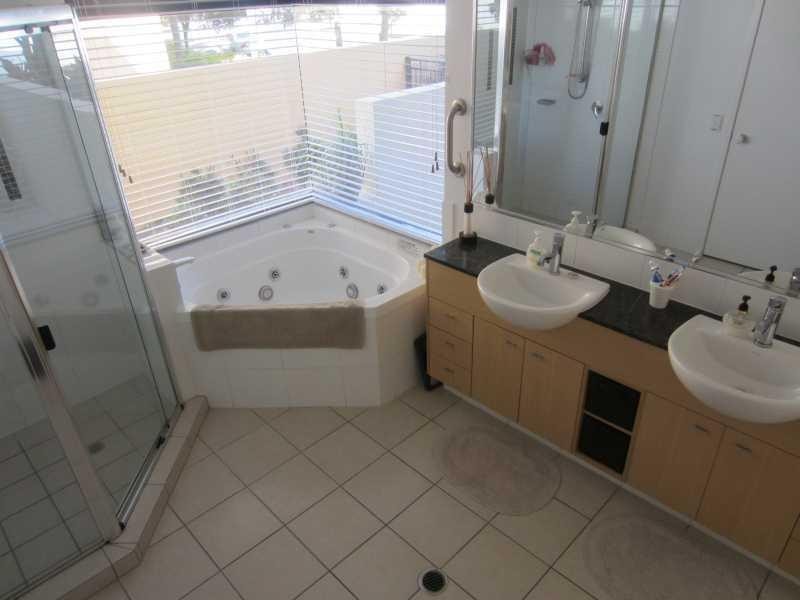 137/19B Wirraway Street, Alexandra Headland QLD 4572