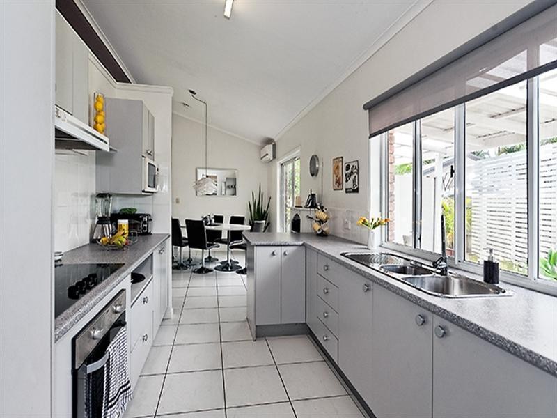19 Nirvana Crescent, Buderim QLD 4556