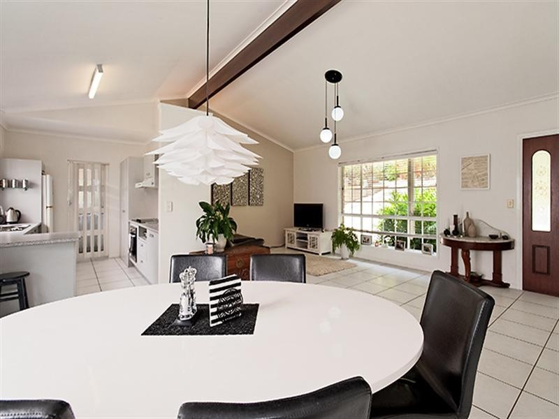 19 Nirvana Crescent, Buderim QLD 4556