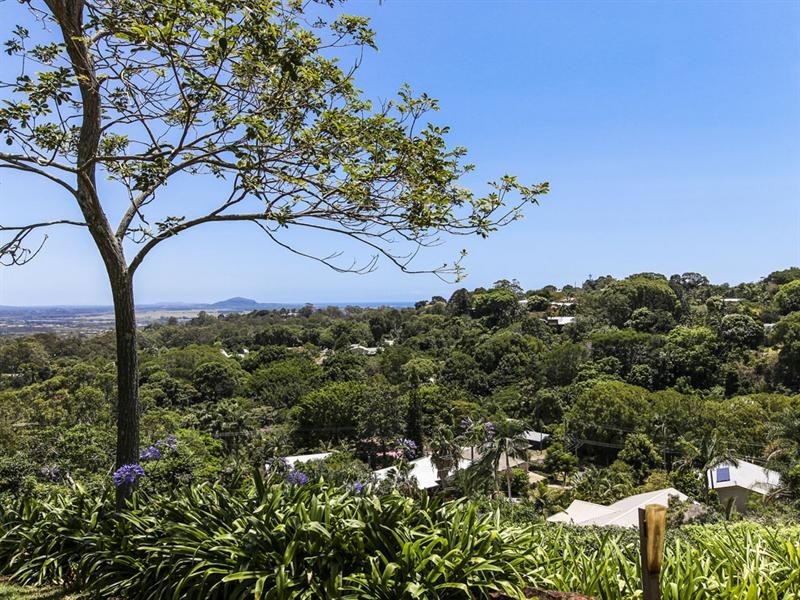 10 Amaroo Drive, Buderim QLD 4556