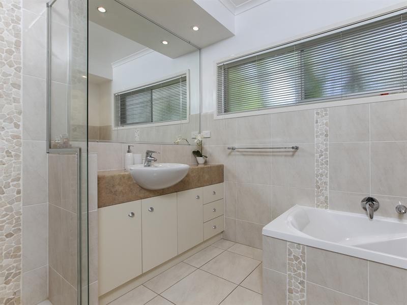 6 Hanlon Street, Buderim QLD 4556