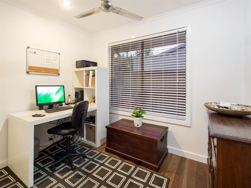 1 Winkara Street, Wurtulla QLD 4575