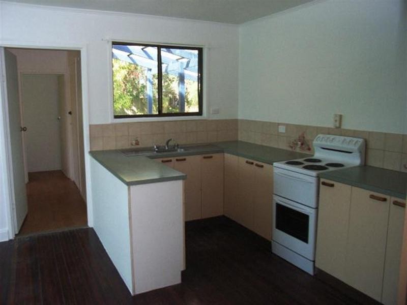 7 Watsonia Street, Maroochydore QLD 4558