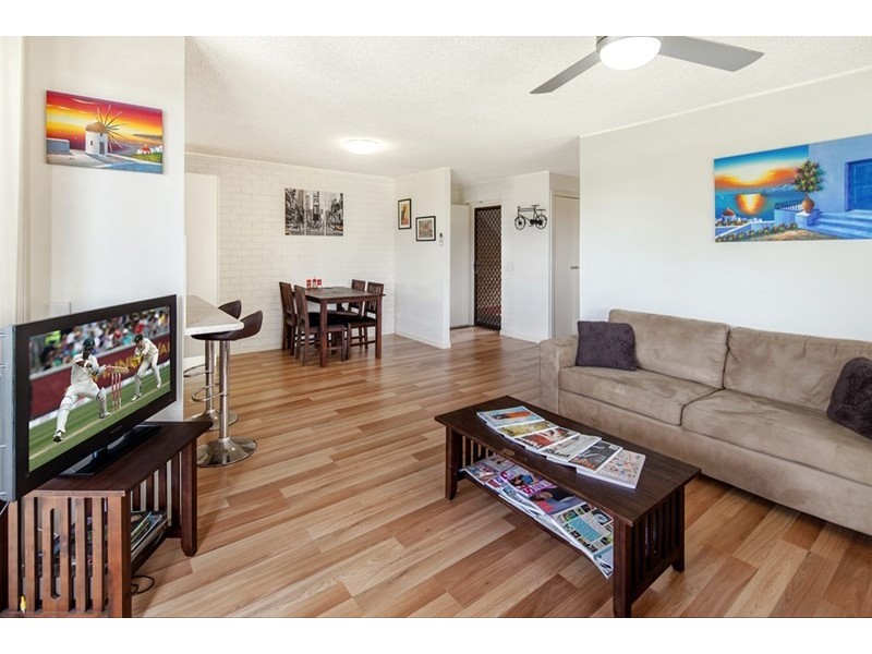 4/353 Bradman Avenue, Maroochydore QLD 4558