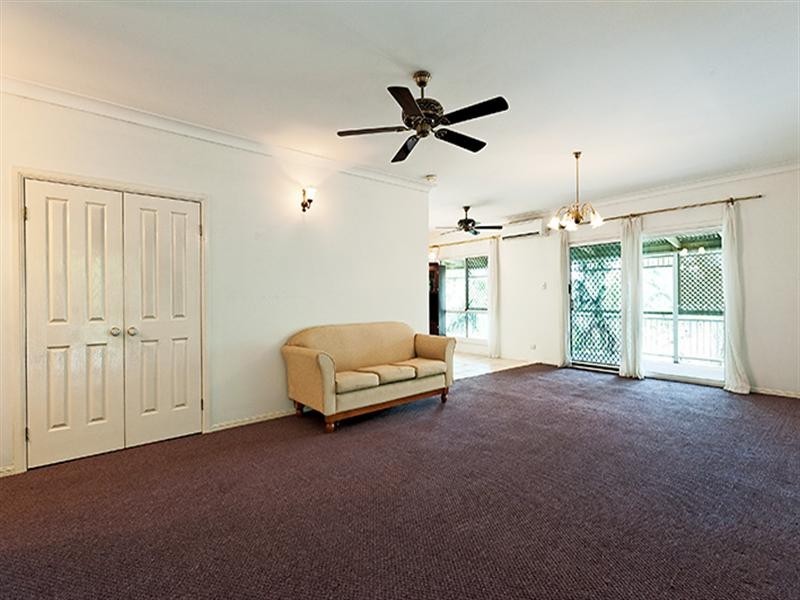 15 Mons Road, Buderim QLD 4556