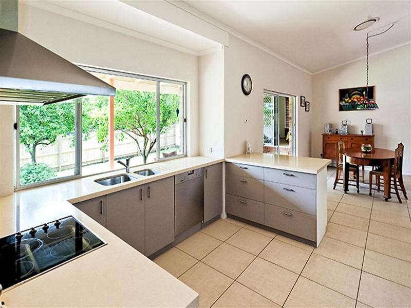 21 Woodlands Crescent, Buderim QLD 4556