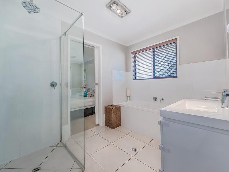 4 Emperor Avenue, Maroochydore QLD 4558