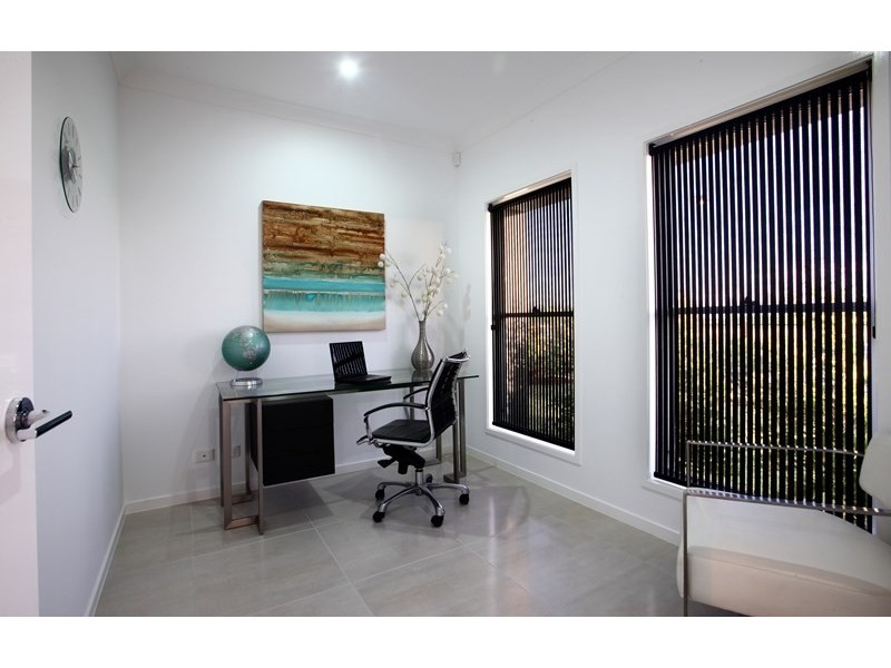 14 Feather Court, Birtinya QLD 4575