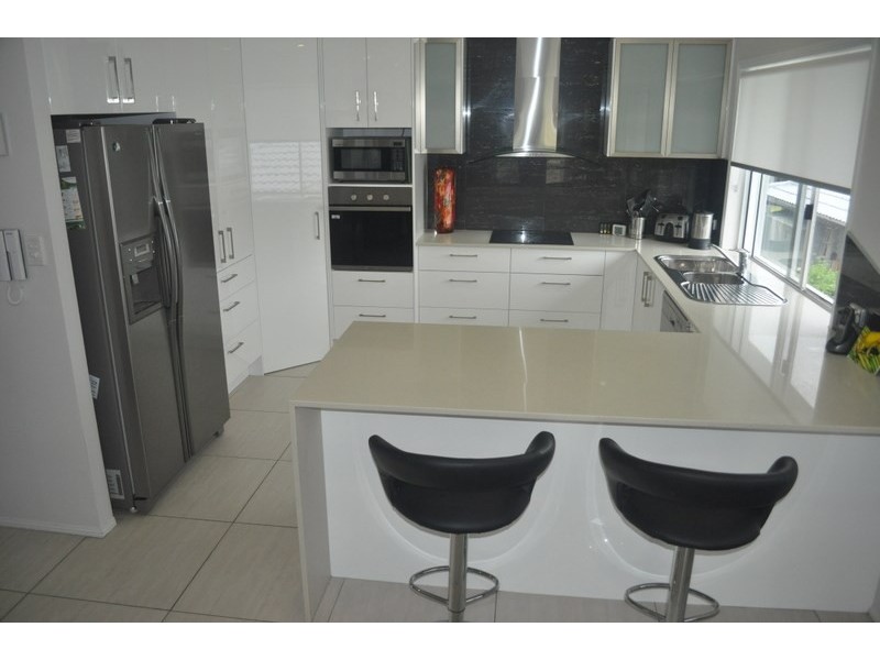 141 Lowanna Drive, Buddina QLD 4575