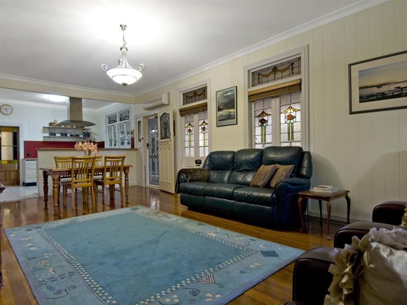 30 Courcheval Terrace, Mons QLD 4556