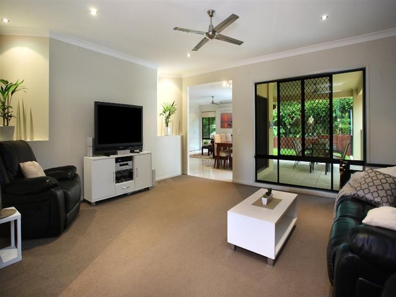 84 Samwhite Drive, Buderim QLD 4556