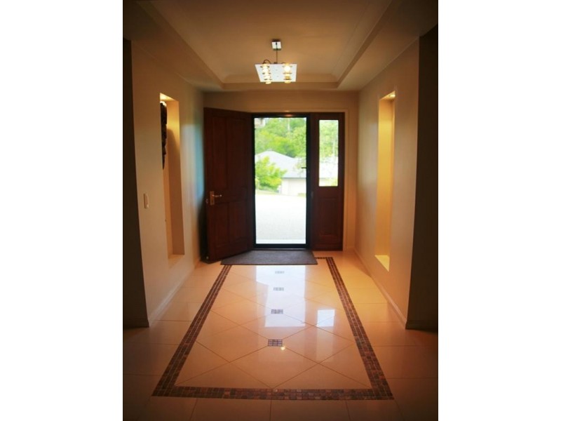 84 Samwhite Drive, Buderim QLD 4556