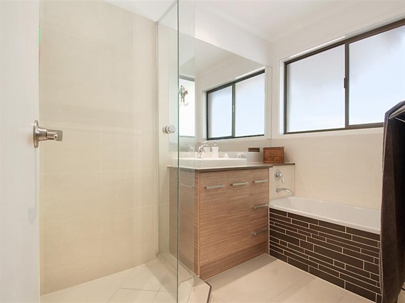 39 Lara Drive, Buderim QLD 4556