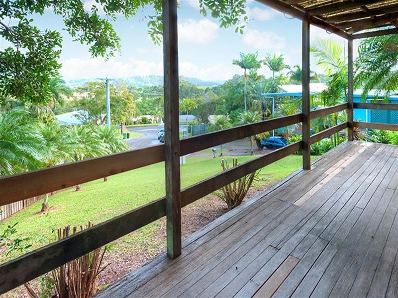 5 Anaheim Court, Bli Bli QLD 4560