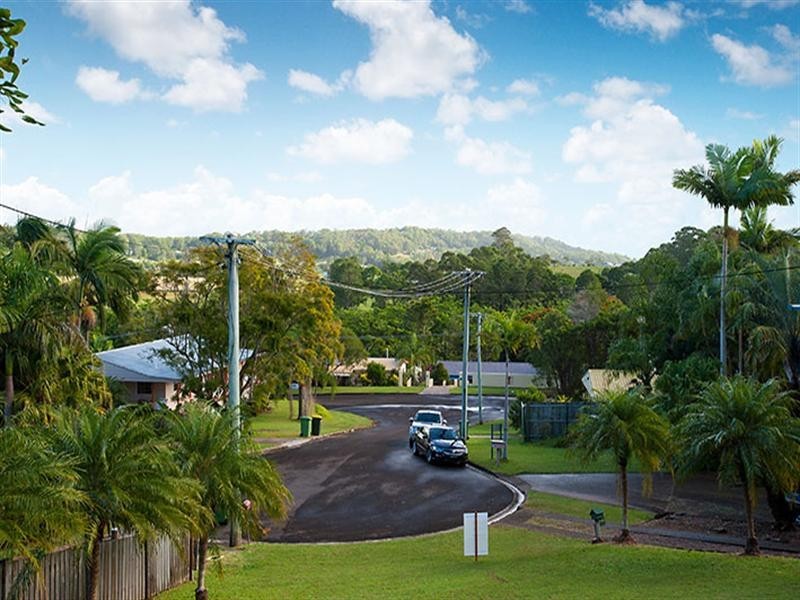 5 Anaheim Court, Bli Bli QLD 4560