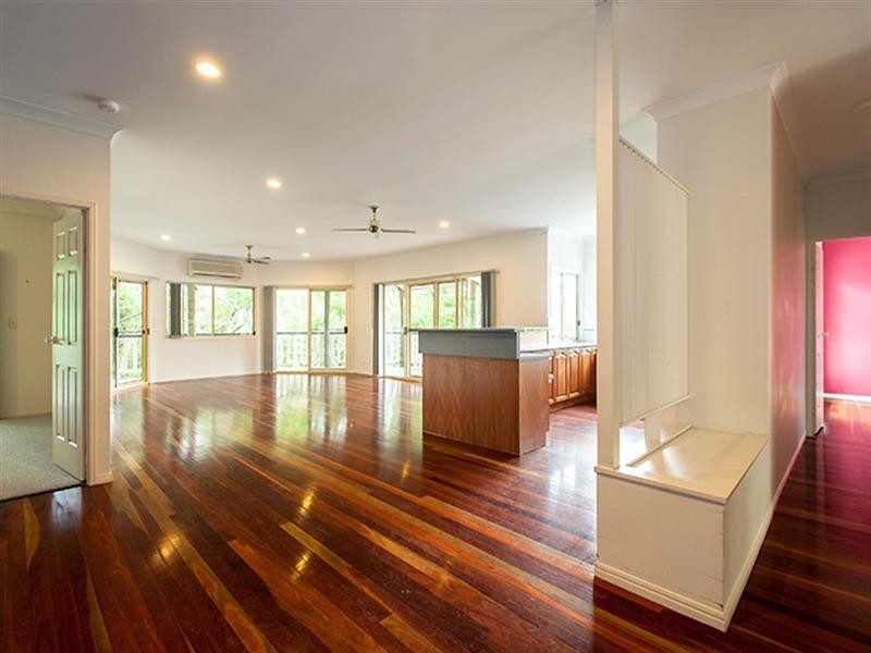 25 Barnes Drive, Buderim QLD 4556