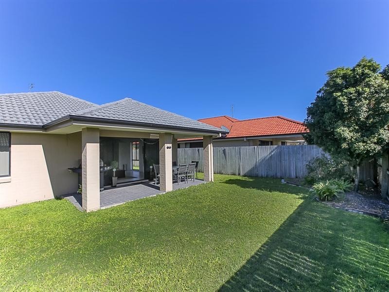 25 Dorian Crescent, Sippy Downs QLD 4556