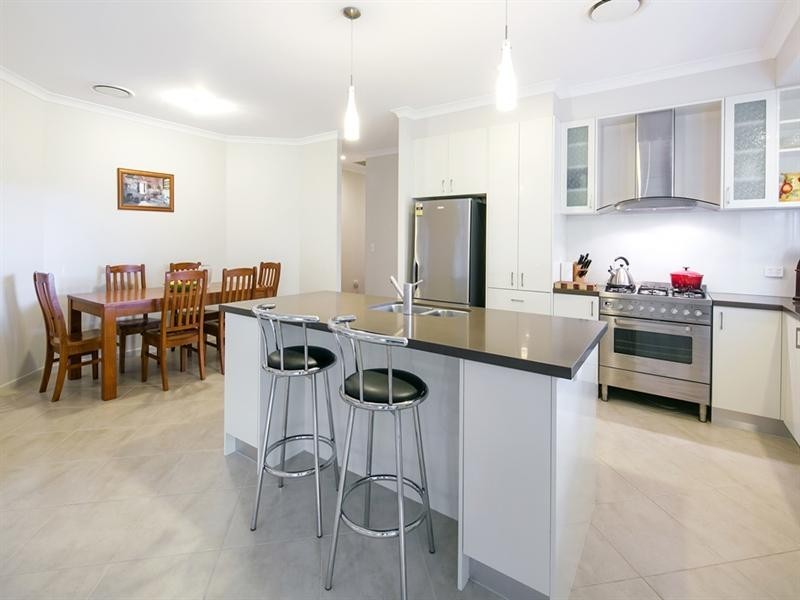 45 Glenview Road, Glenview QLD 4553