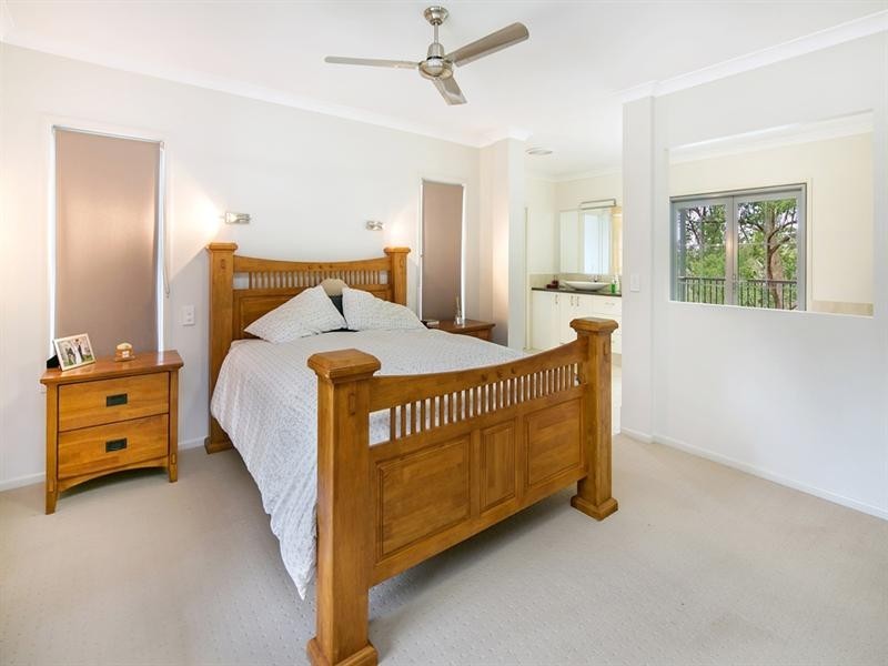 45 Glenview Road, Glenview QLD 4553