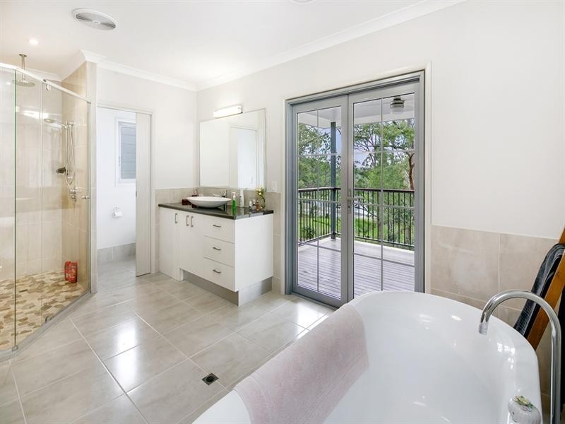 45 Glenview Road, Glenview QLD 4553