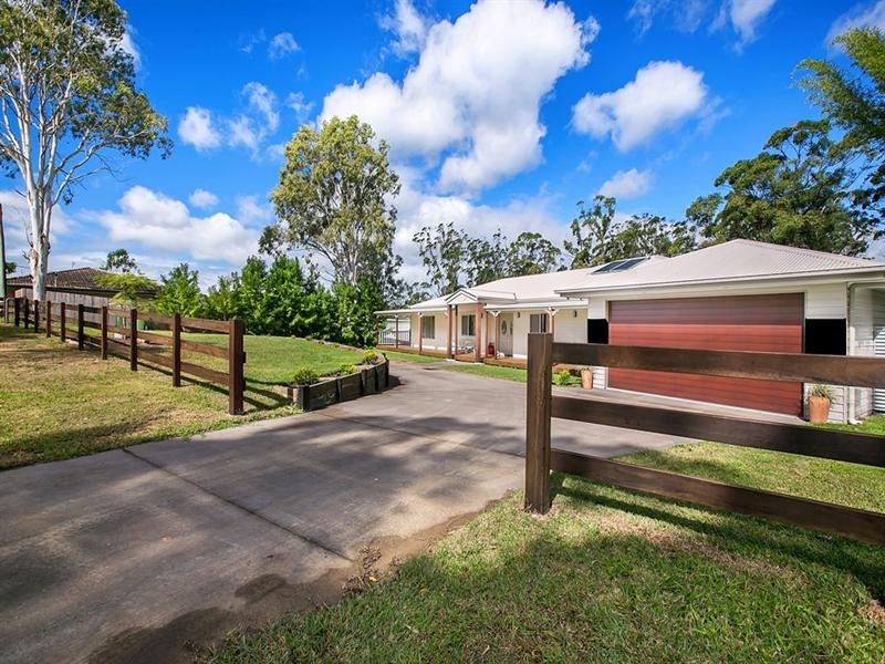 45 Glenview Road, Glenview QLD 4553