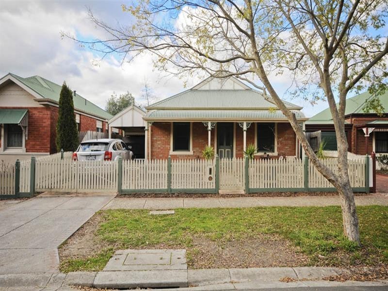 26 Chatswood Grove, Chirnside Park VIC 3116
