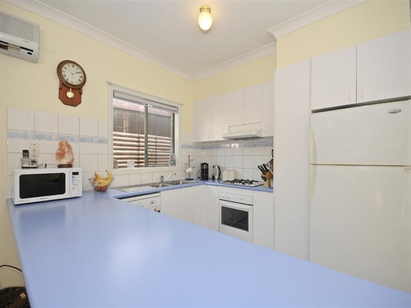 26 Chatswood Grove, Chirnside Park VIC 3116