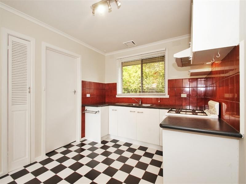 2/7 Kincumber Drive, Croydon VIC 3136