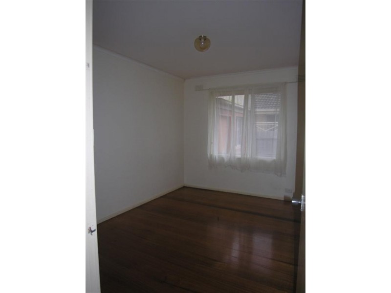 43 LANCASTER Road, Mooroolbark VIC 3138