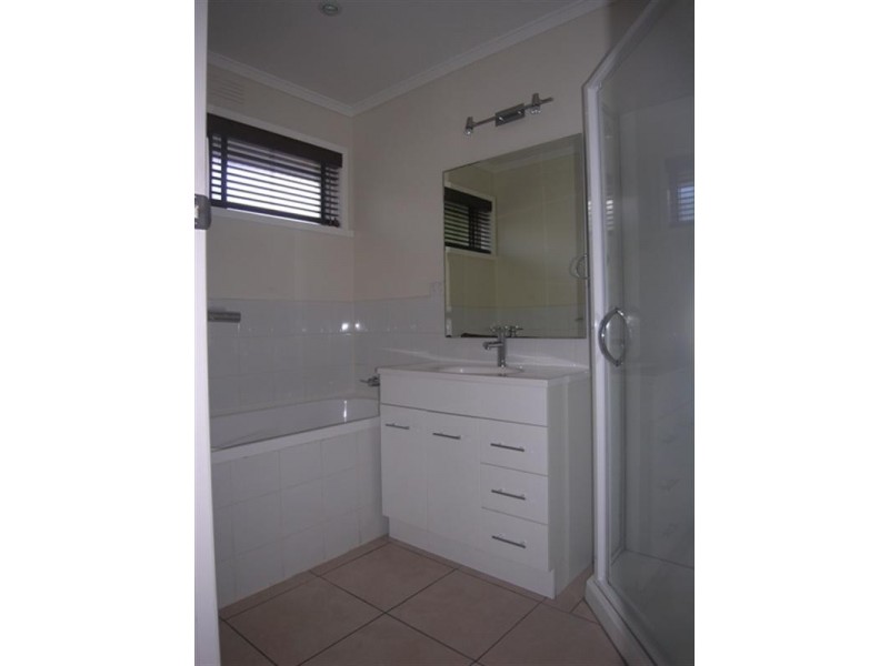 36 Kipling Avenue, Mooroolbark VIC 3138