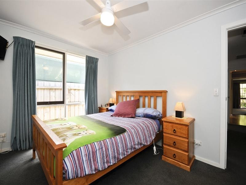 10 Toolimerin Avenue, Bayswater North VIC 3153