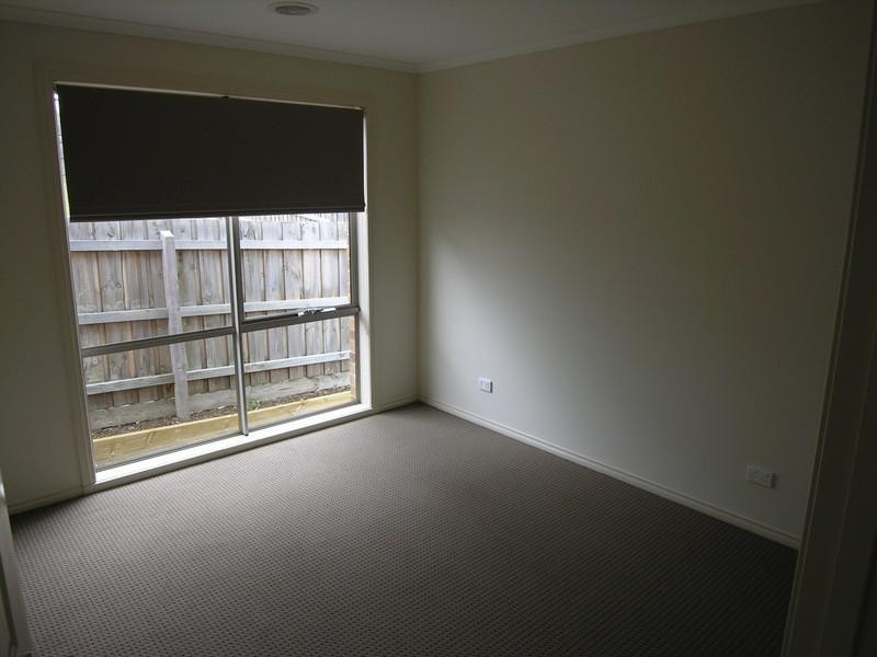 255a MANCHESTER Road, Mooroolbark VIC 3138