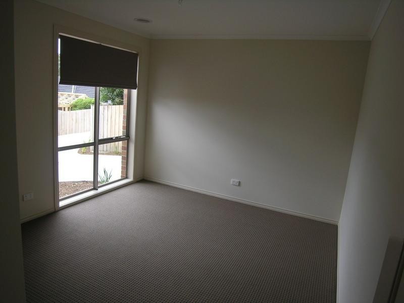 255a MANCHESTER Road, Mooroolbark VIC 3138