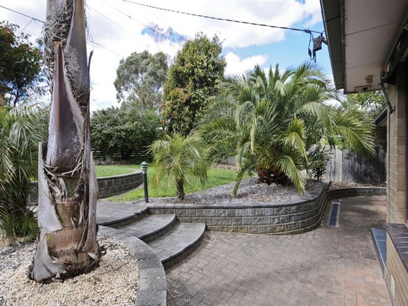36 Erskine Ridge, Mooroolbark VIC 3138