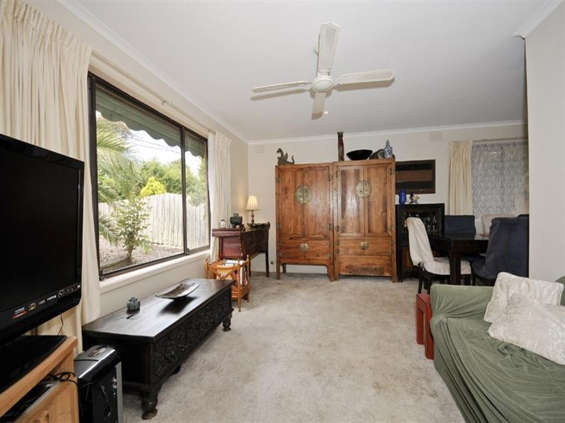 36 Erskine Ridge, Mooroolbark VIC 3138