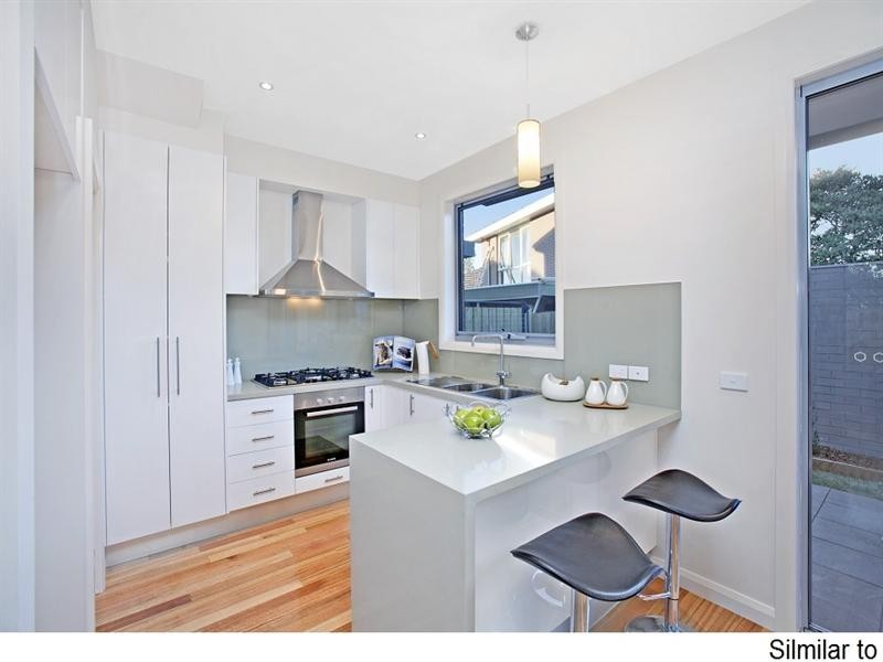 2/29 Wicklow Avenue, Croydon VIC 3136