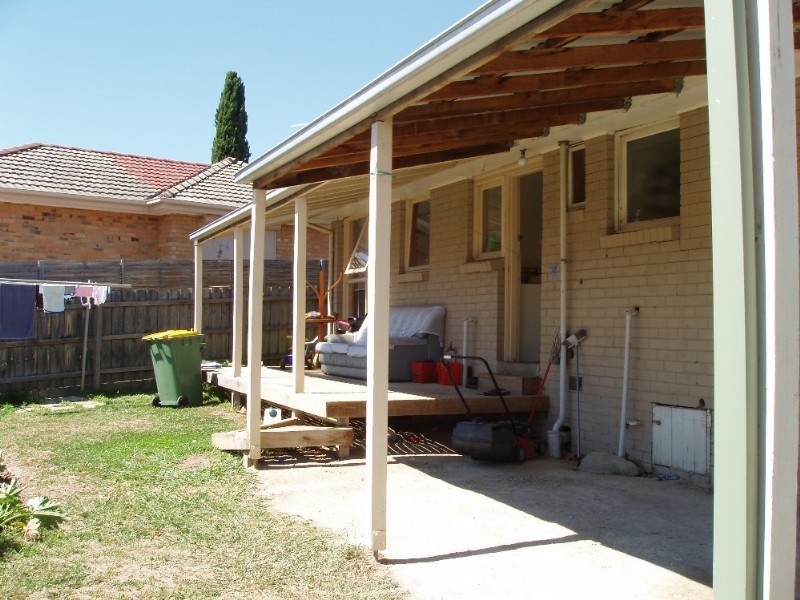 37 Cardigan Road, Mooroolbark VIC 3138