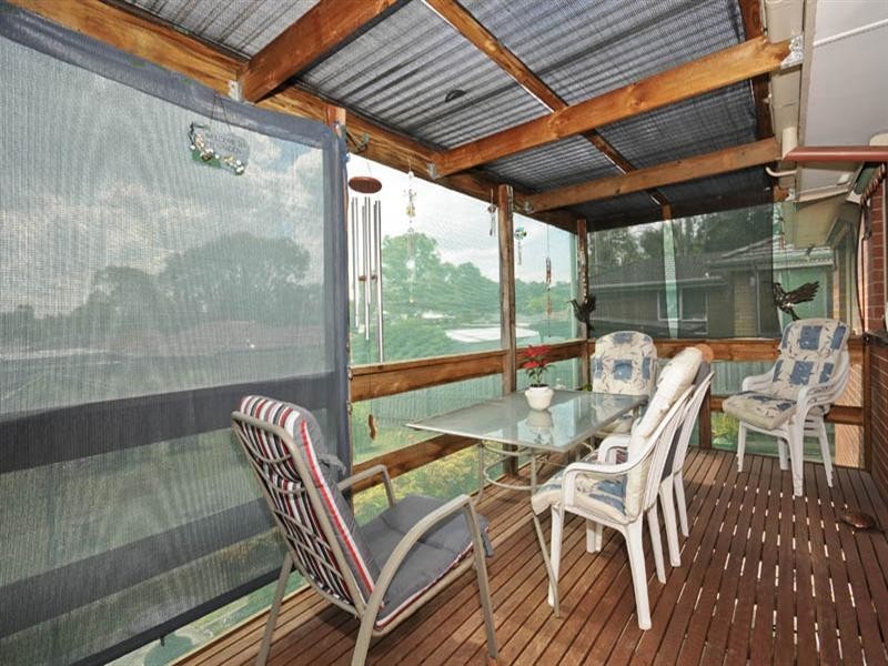 17 Mountfield Road, Kilsyth VIC 3137