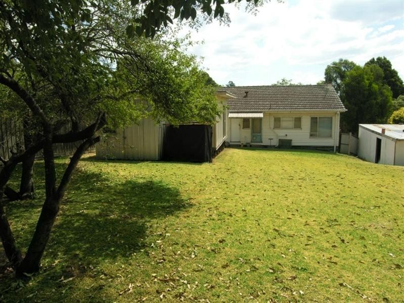 50 Ervin Road, Kilsyth VIC 3137