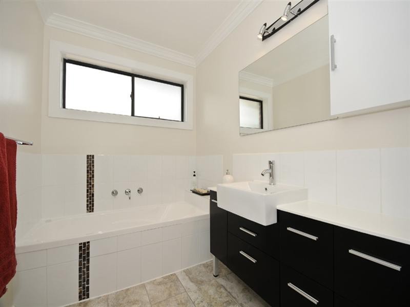 35 Phillip Road, Woori Yallock VIC 3139