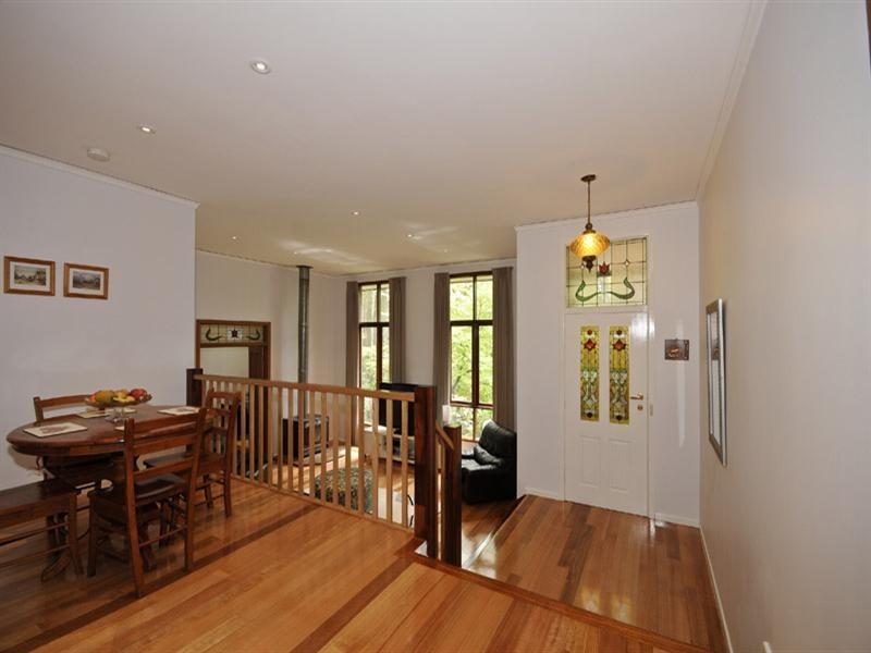 33 Yarrabee Road, Mount Dandenong VIC 3767
