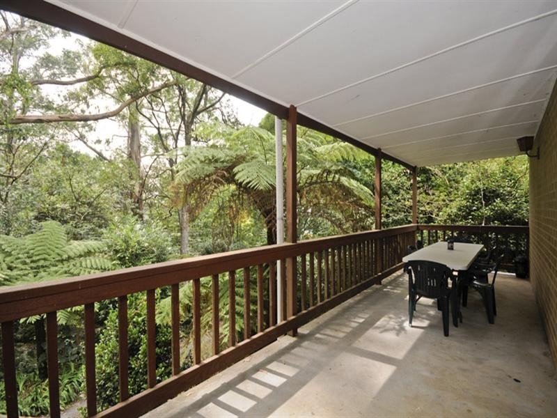 33 Yarrabee Road, Mount Dandenong VIC 3767