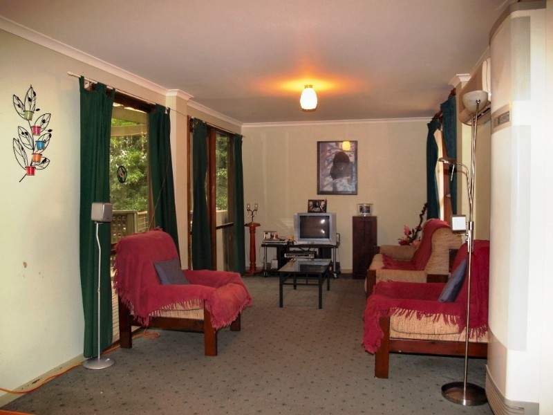 91 Moore Avenue, Montrose VIC 3765